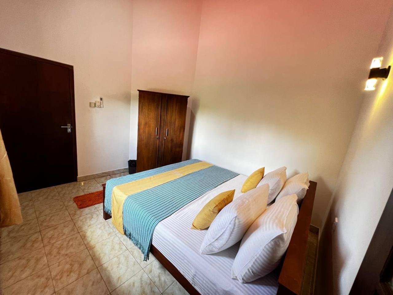 Urban Galle Villa מראה חיצוני תמונה